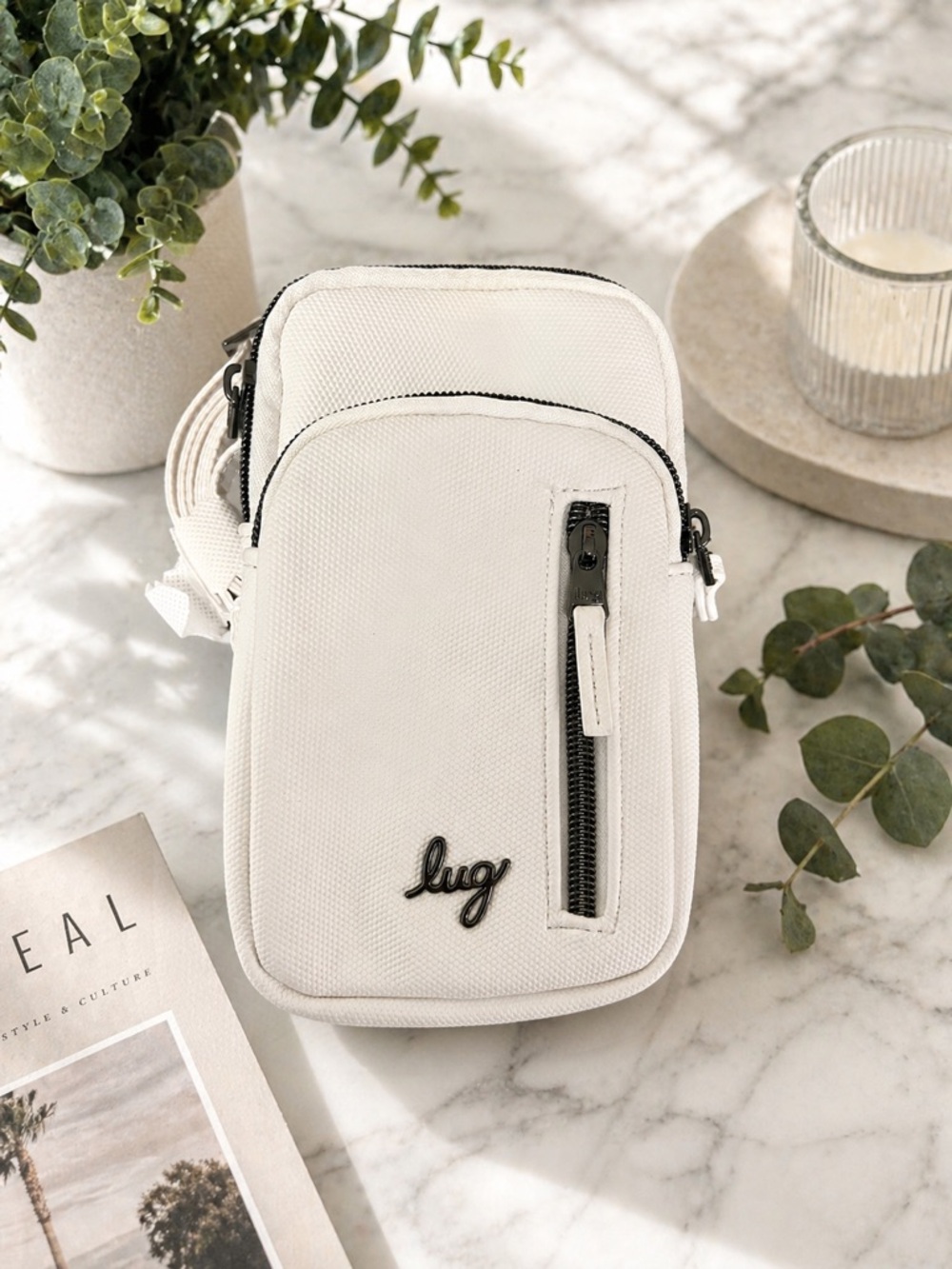 Lug Pitter Patter White vegan leather